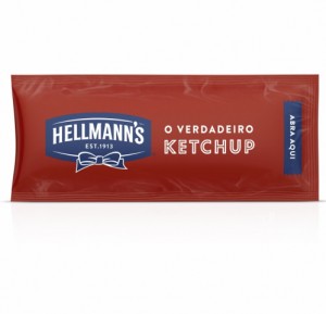 SACH KETCHUP HELLMANS